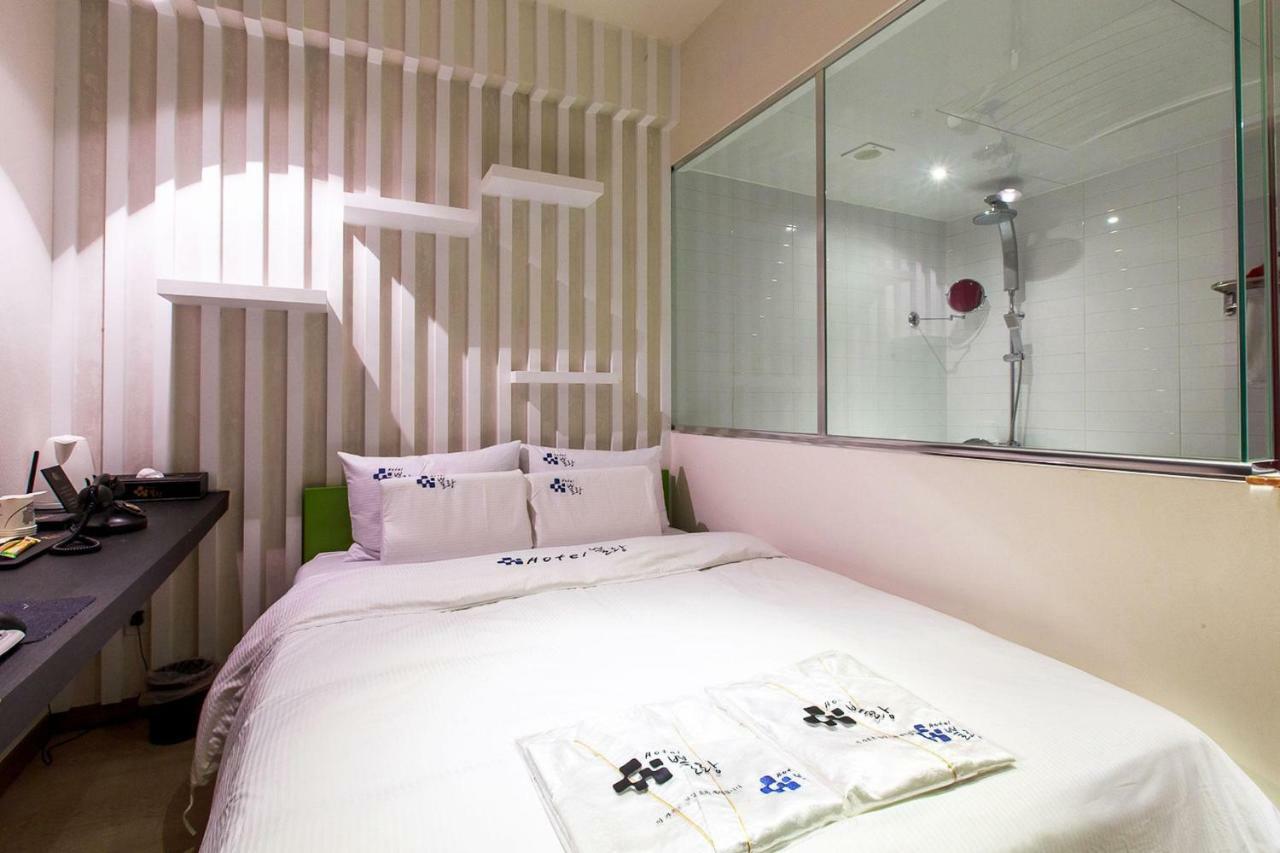 Kondae Plein Motel Seoul