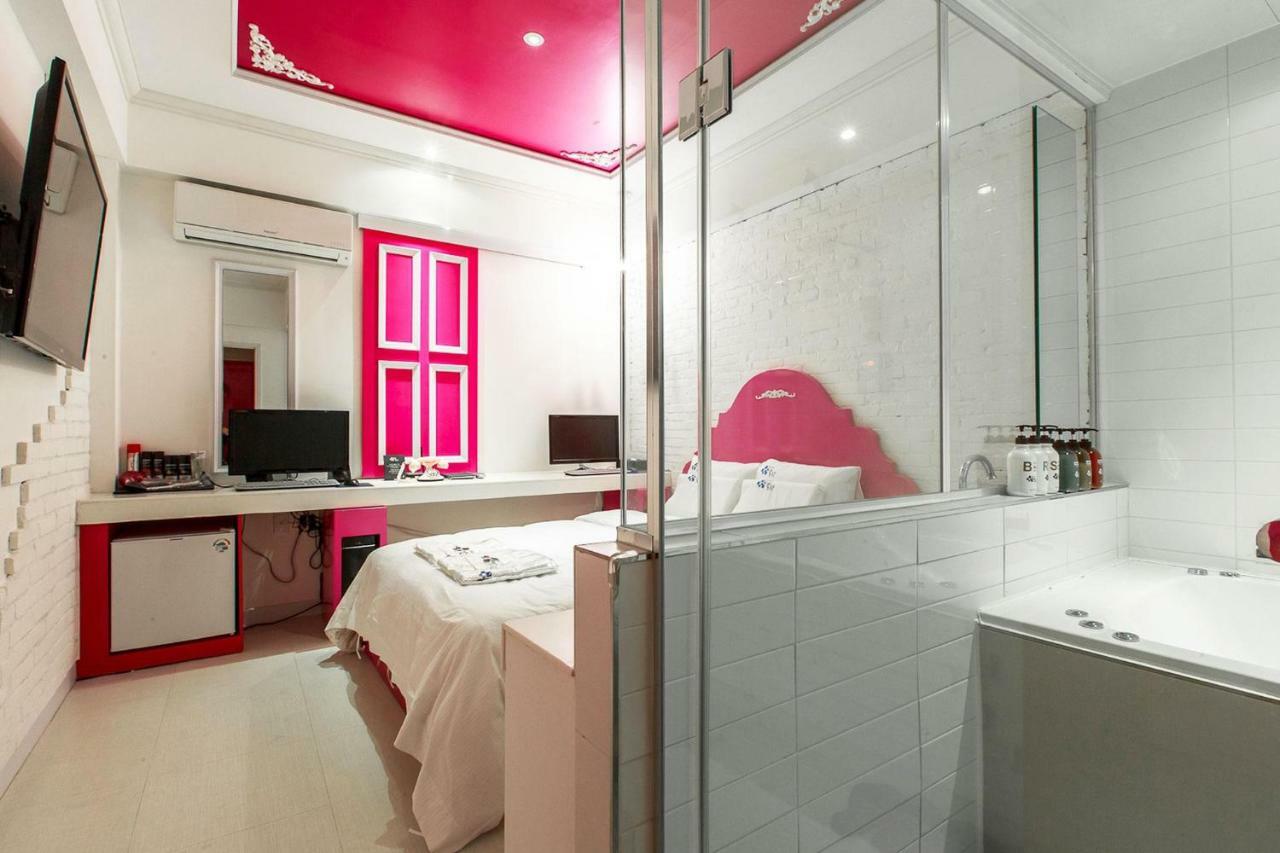 Motel Kondae Plein